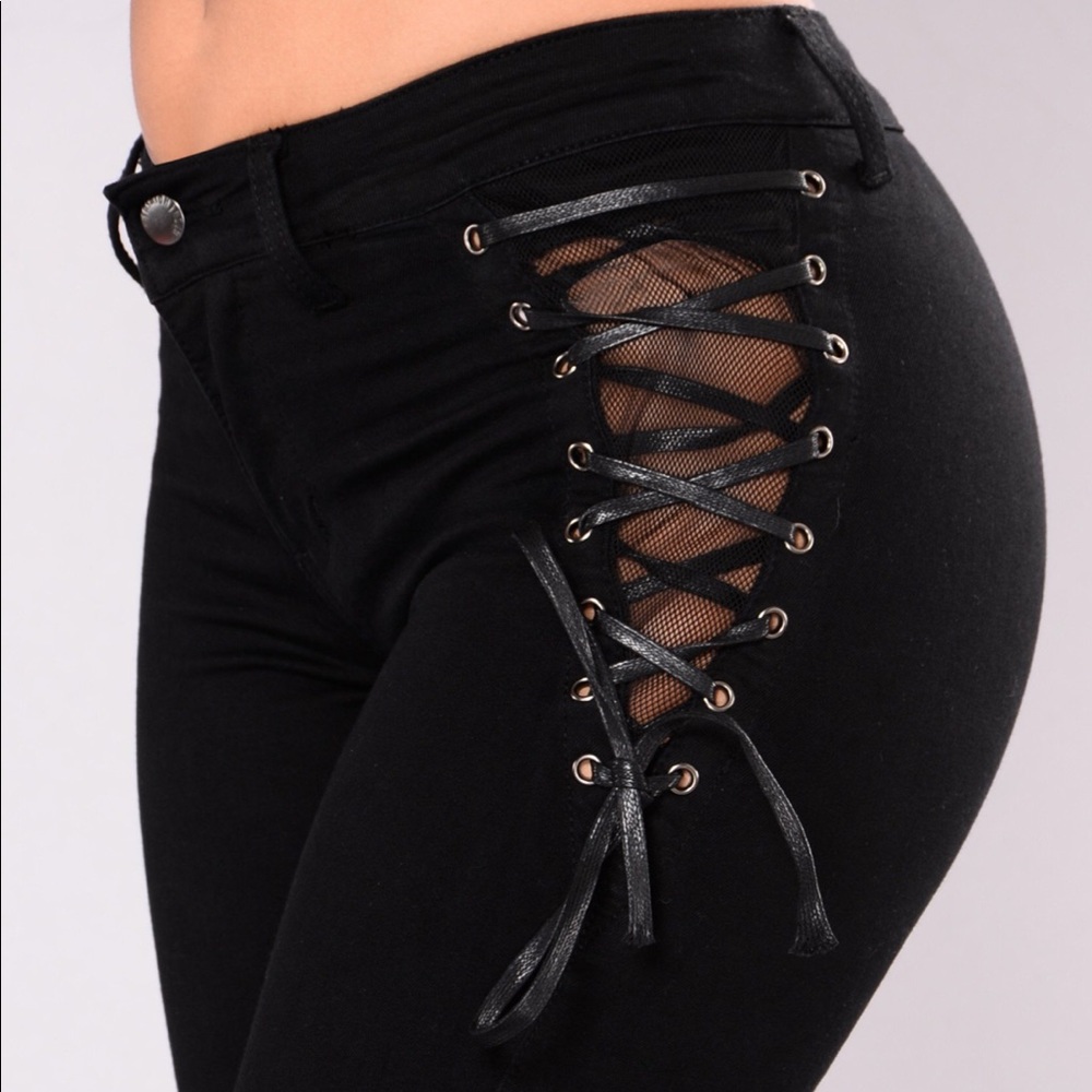 Lace Black Jeans 👖